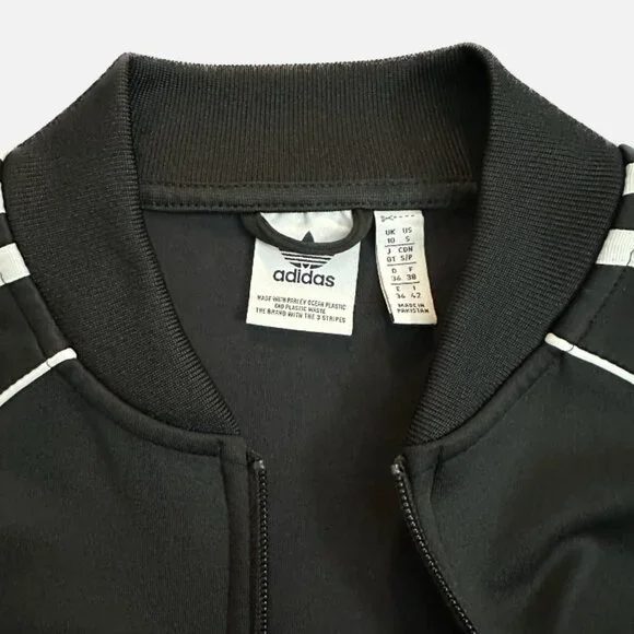 Adidas Women's Primeblue SST Track Jacket #GD2374 Black Size S - Picture 3 of 10